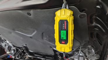 Preview: Batterielade- und Ladeerhaltungsgerät zur Überwinterung, 4A